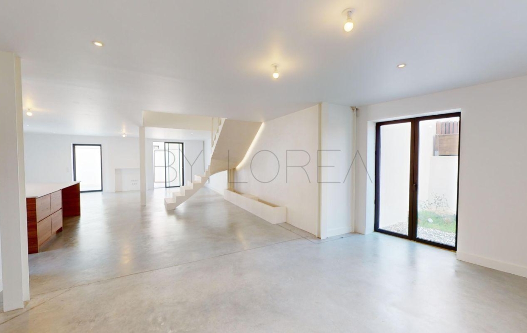 CMP SOLUTION : House | ANGLET (64600) | 262 m2 | 1 680 000 € 