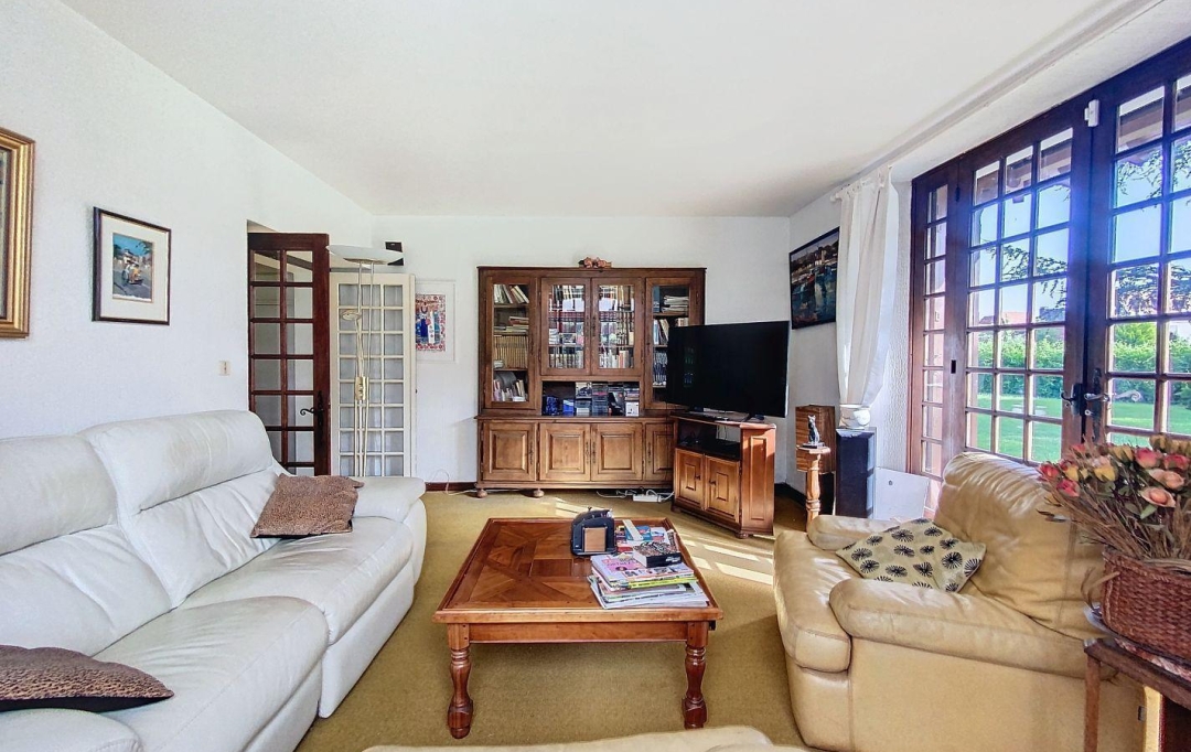 CMP SOLUTION : House | MASLACQ (64300) | 195 m2 | 329 000 € 