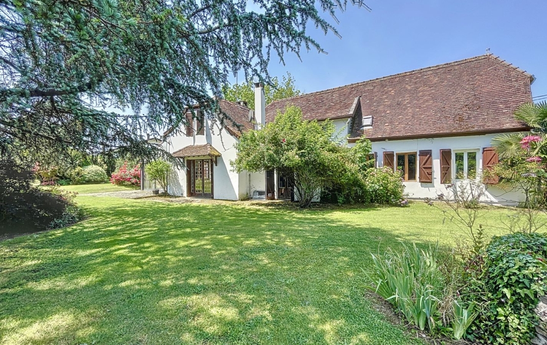 CMP SOLUTION : House | MASLACQ (64300) | 195 m2 | 329 000 € 
