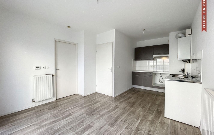 Appartement P2 CENON 38 m2 148 000 € Appartement P2 CENON 38 m2 148 000 €